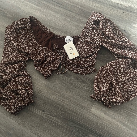 Floral Brown Puff Sleeve Top - Picture 2 of 5